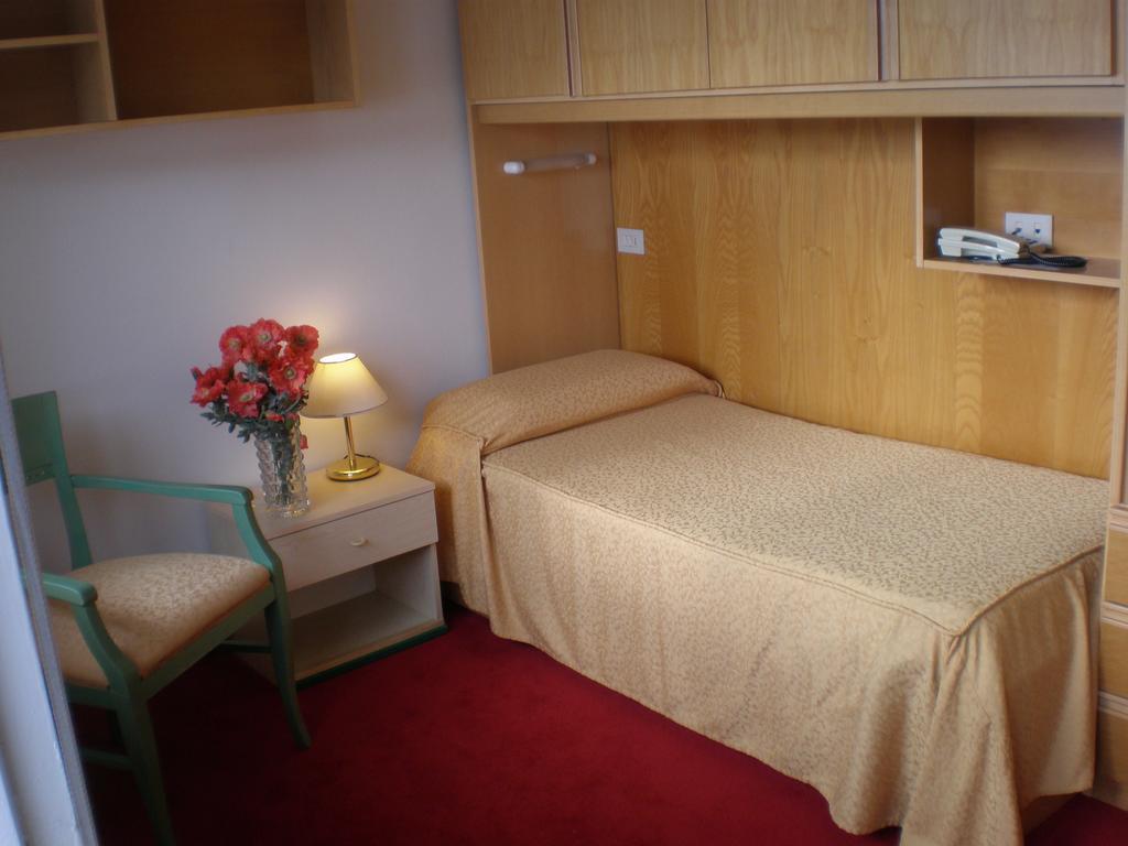 Hotel Majestic Lido di Jesolo Room photo
